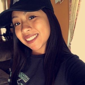 Meet your Posher, Cristina